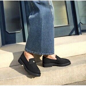 NWOT's VIVAIA Francesca Women's Size 7.5 Black Knit Chunky Platform Loafers Logo
